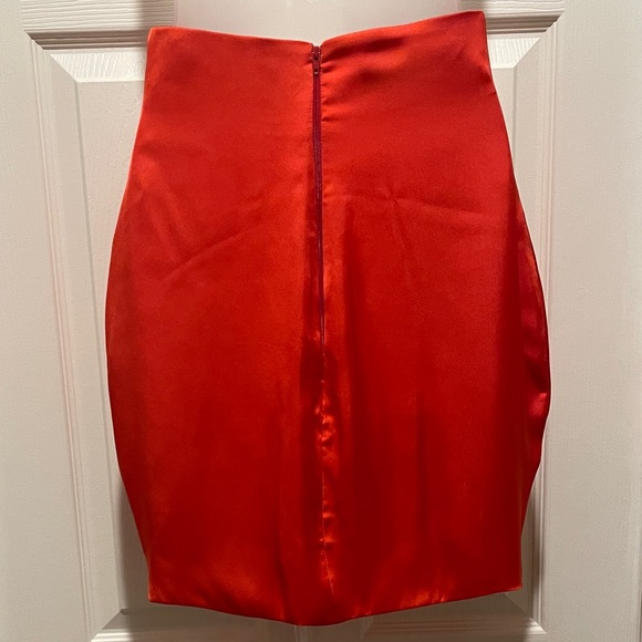 💗❤️ NWT The Dolls House Fashion Beaudelle Set in Red and Pink Satin - Picture 11 of 16